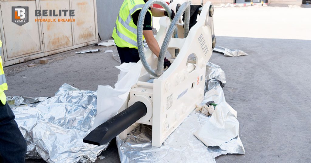 Hydraulic Breakers Automatic Lubrication Device Guide: How Do Operators Use and Maintain Breakers