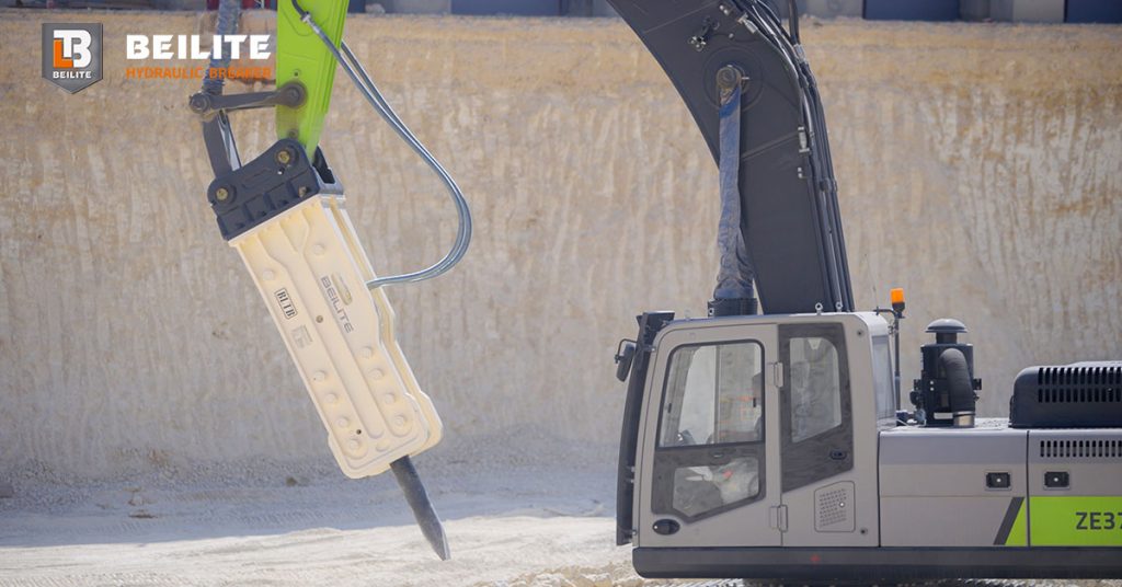 The Right Way to Use a Hydraulic Breaker: Essential Operating Instructions