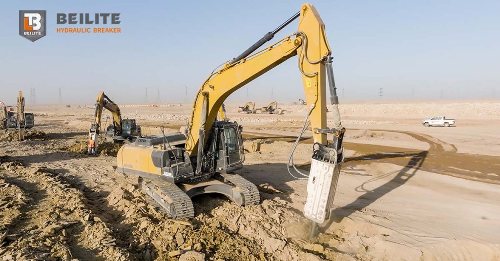 5 Benefits of Using a Heavy-Duty Hydraulic Breaker for Cement Clinker Breaking