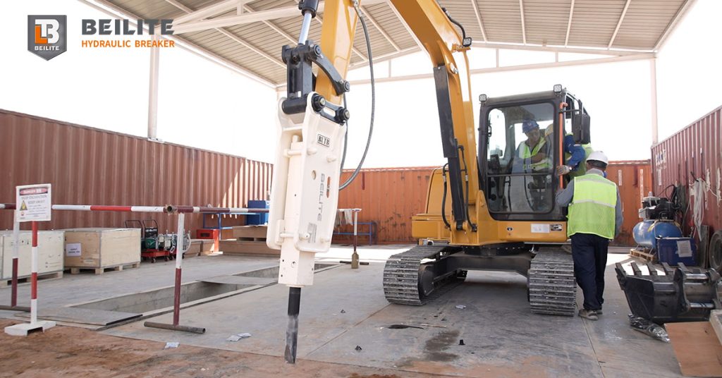 How to Choose the Right Hydraulic Breaker for Pipeline Construction Projects
