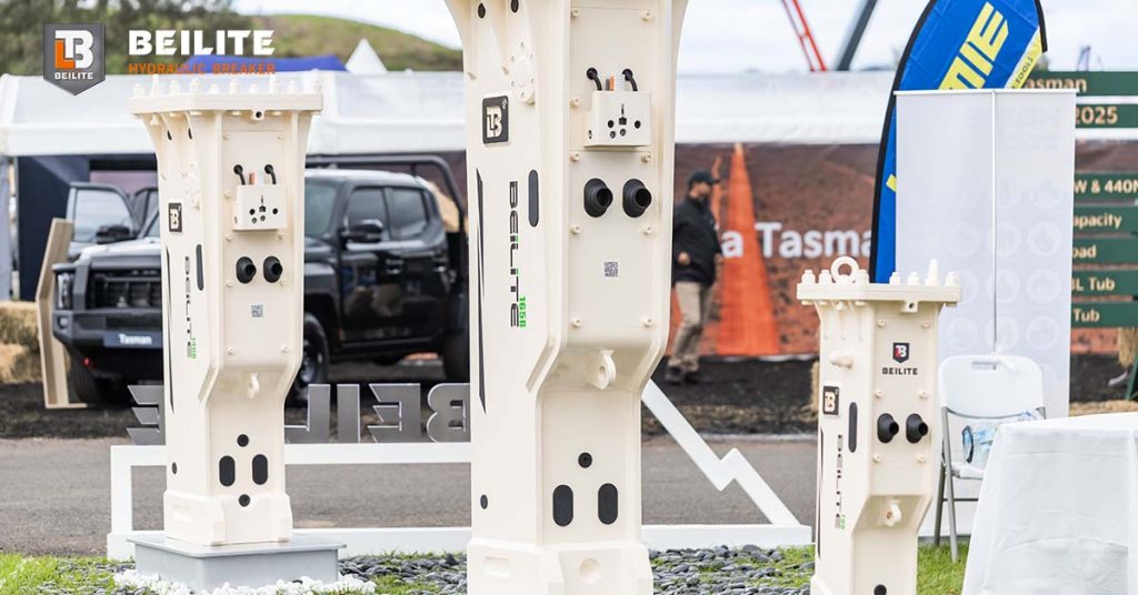 The Ultimate Guide to Demolition and Excavation Hydraulic Breakers: Choosing the Right Impact Power